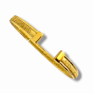 Сребърна гривна Golden Sculpted Edge