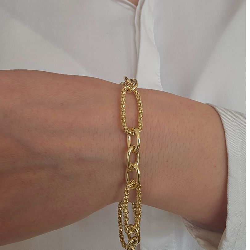 20260315_110046(1)(21)_copy_810x810